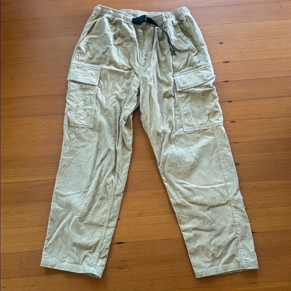 Converse size Medium corduroy cords Men's Tan Cargo Pants